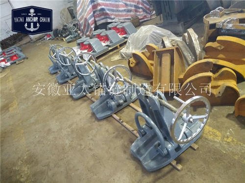 市人大常委會執法檢查組檢查氮肥廠落實“一法一條例”情況