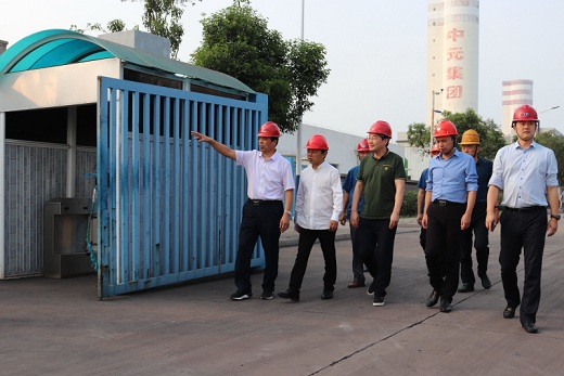 公司領導“雙節”慰問一線營銷人員